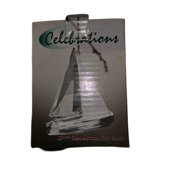 Elegant Crystal Scale Sailboat Award - Perfect for‎ Engraving! - Picture 2 of 4